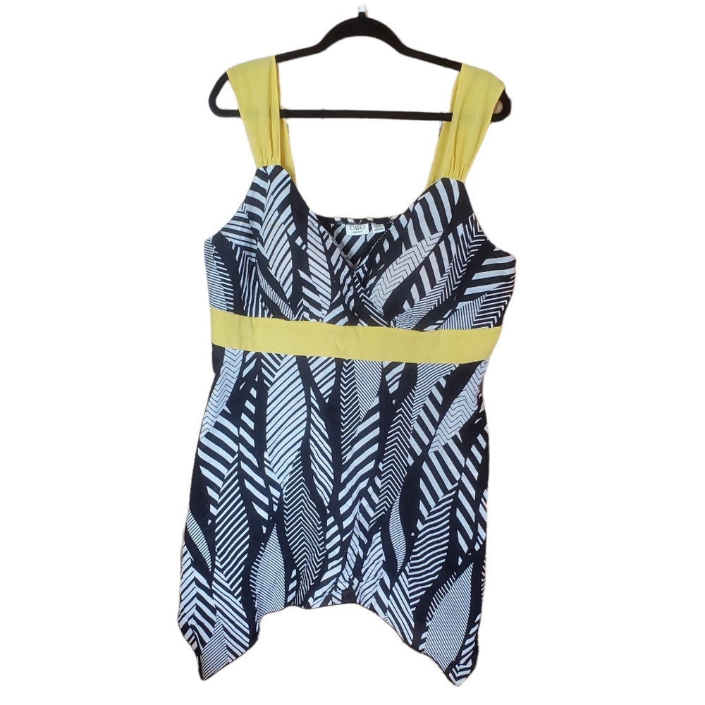 Plus Size Women's Sharkbite Hem Padded Tank Size 22/24W